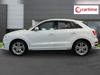 Used Audi Q3 2018 for sale - 76496157: Photo