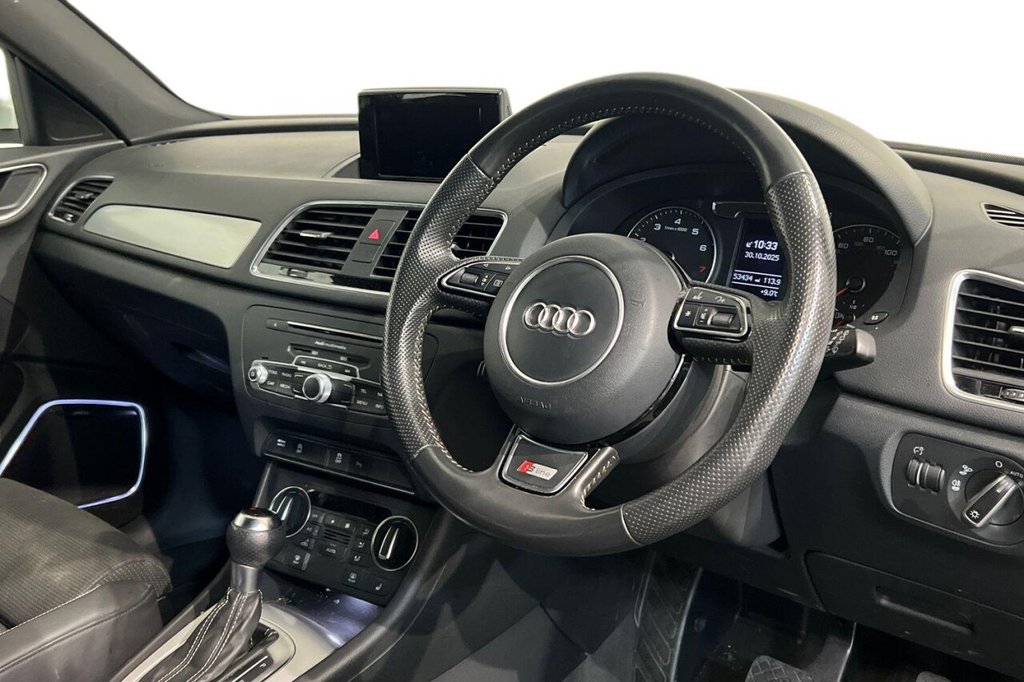 Used Audi Q3 2018 for sale - 76496157: Photo 9