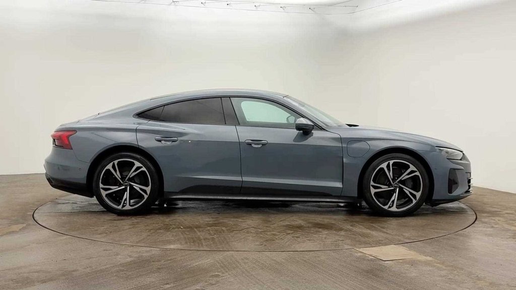 Used Audi e-tron GT 2021 for sale - 77719896: Photo 4
