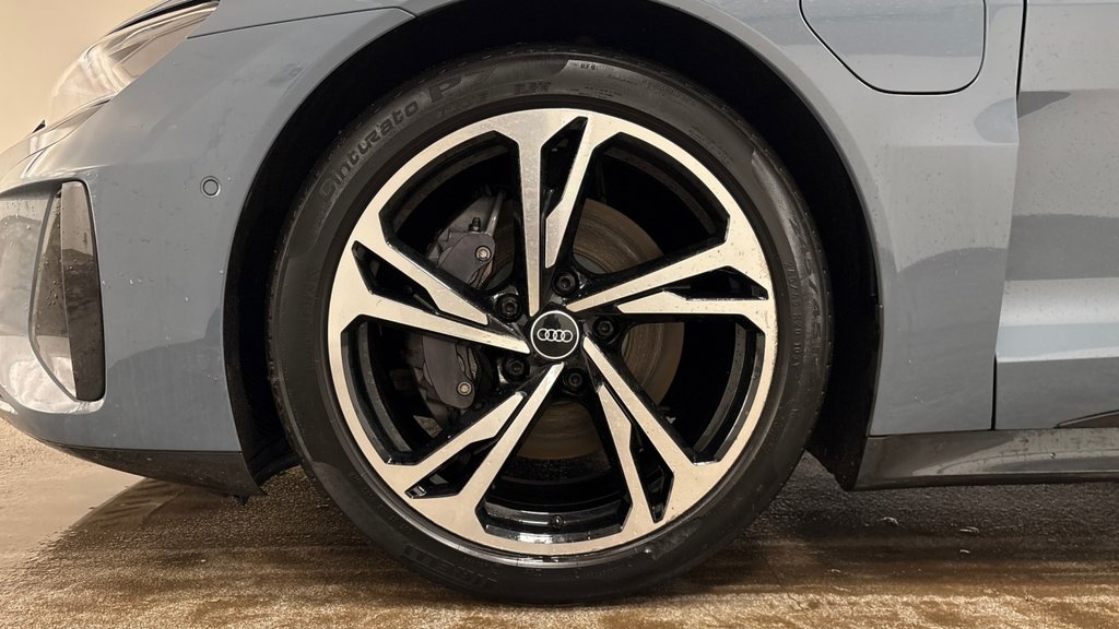 Used Audi e-tron GT 2021 for sale - 77719896: Photo 5