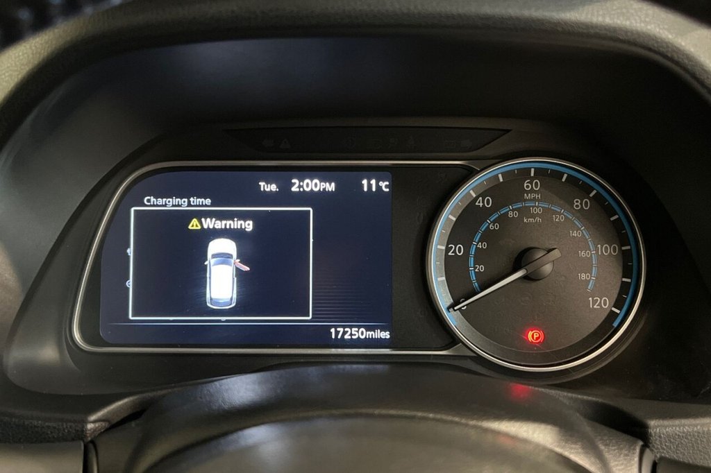 Used Nissan Leaf 2021 for sale - 77332927: Photo 15