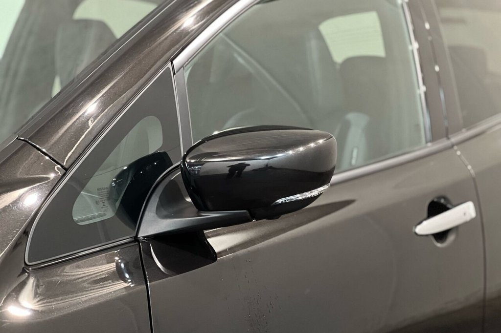 Used Nissan Leaf 2021 for sale - 77332927: Photo 17