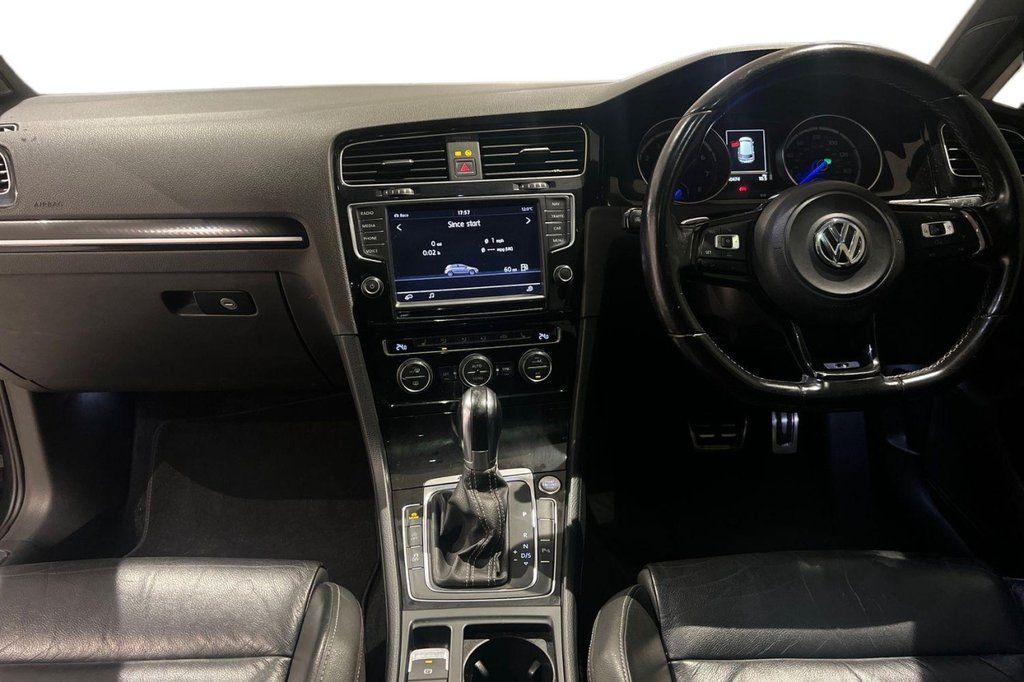 Used Volkswagen Golf 2014 for sale - 77007020: Photo 12