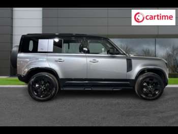 Used Land Rover Defender 2024 for sale - 74054309: Photo