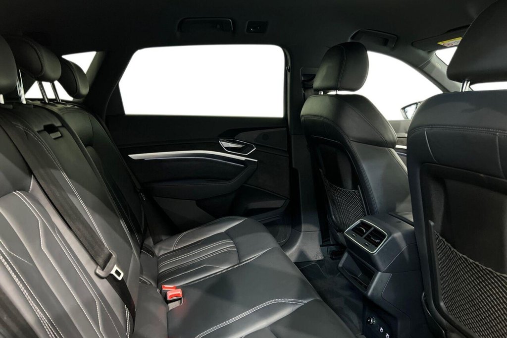 Used Audi e-tron 2021 for sale - 76185422: Photo 10