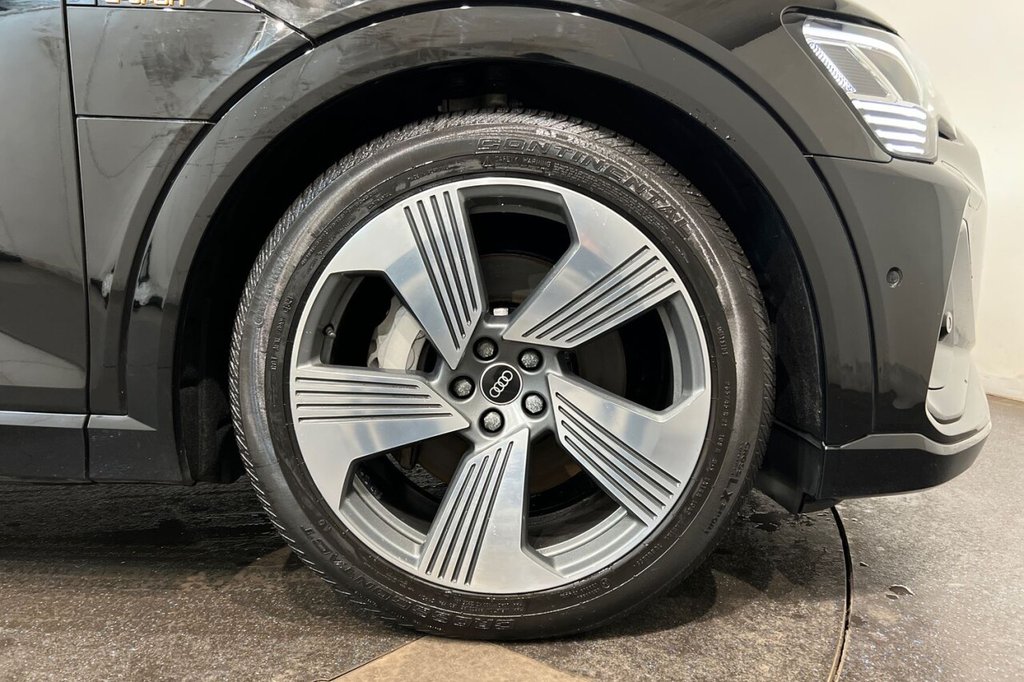 Used Audi e-tron 2021 for sale - 76185422: Photo 14