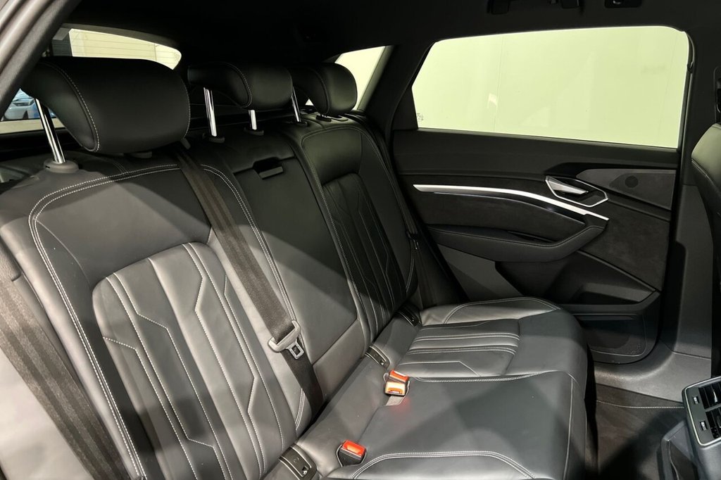 Used Audi e-tron 2021 for sale - 76185422: Photo 24