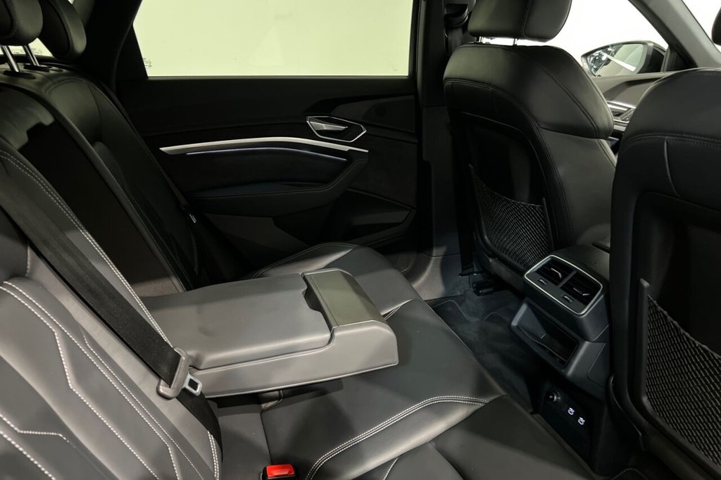 Used Audi e-tron 2021 for sale - 76185422: Photo 44