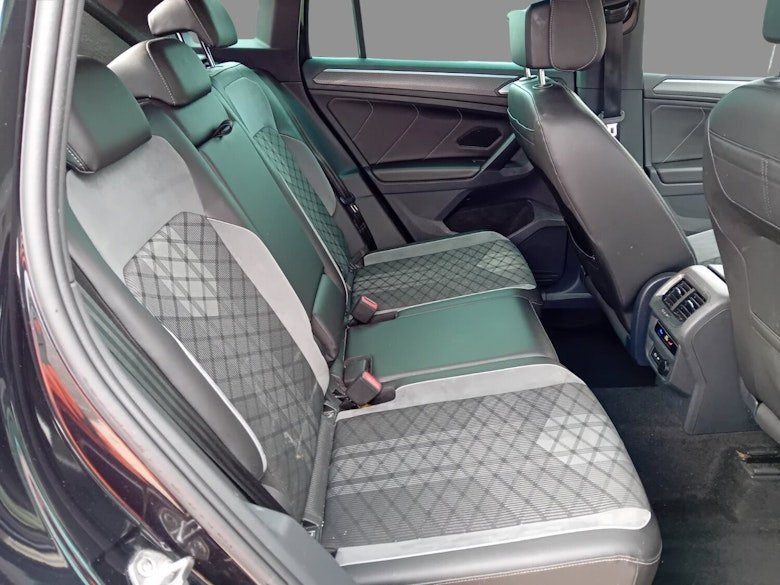 Used Volkswagen Tiguan 2023 for sale - 78002913: Photo 11