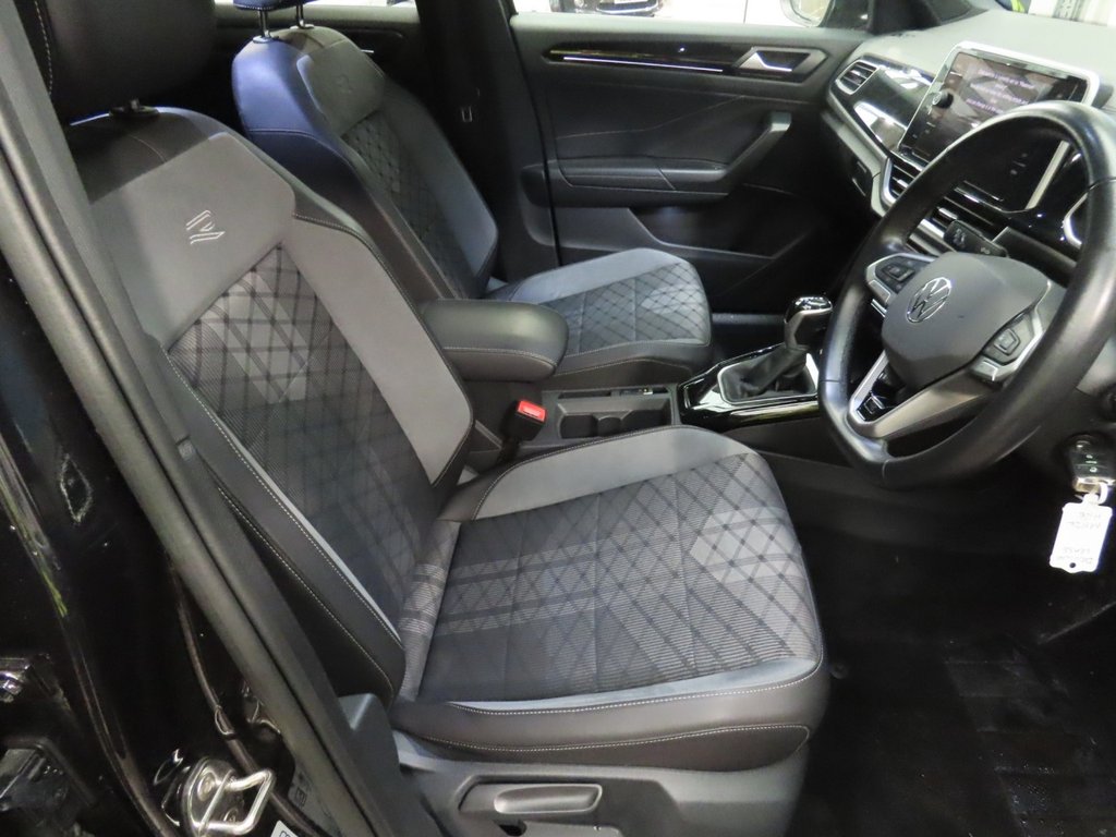 Used Volkswagen T-Roc 2024 for sale - 77806795: Photo 10