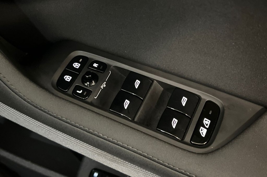 Used Polestar Polestar 2 2023 for sale - 77341374: Photo 38