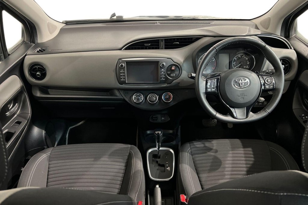 Used Toyota Yaris 2017 for sale - 76724351: Photo 12