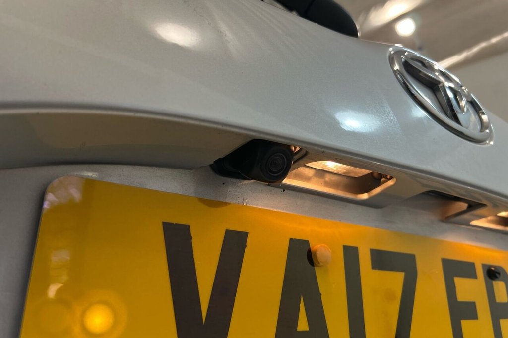 Used Toyota Yaris 2017 for sale - 76724351: Photo 20