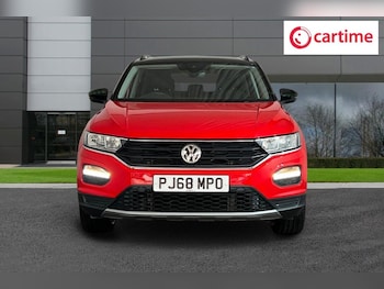 Used Volkswagen T-Roc 2018 for sale - 75230154: Photo