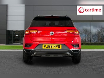 Used Volkswagen T-Roc 2018 for sale - 75230154: Photo