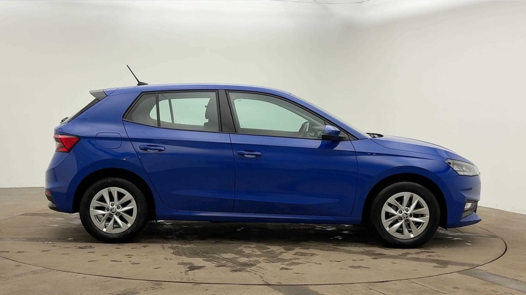 Used Skoda Fabia 2022 for sale - 77218624: Photo 2