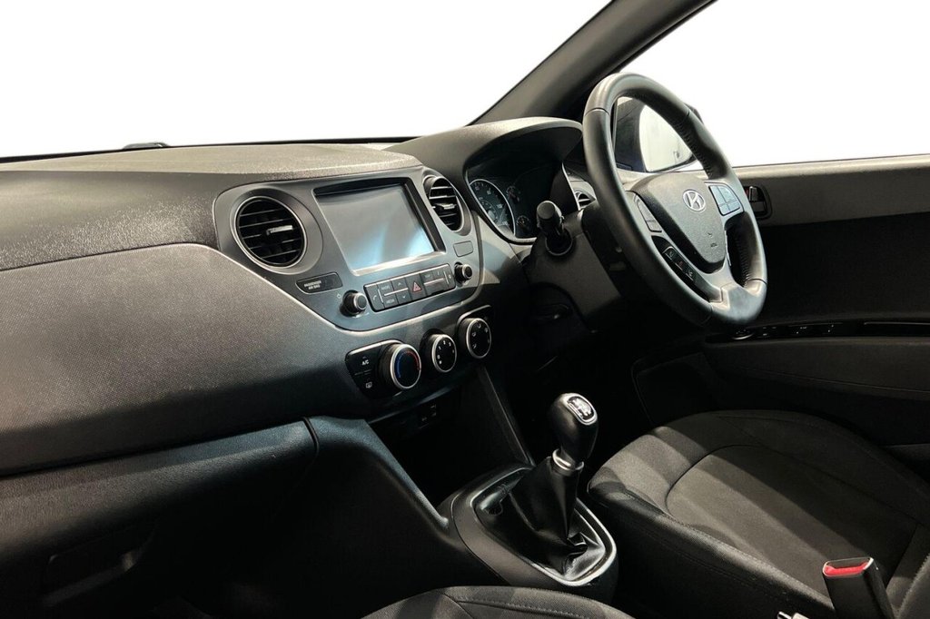 Used Hyundai i10 2018 for sale - 78056605: Photo 11