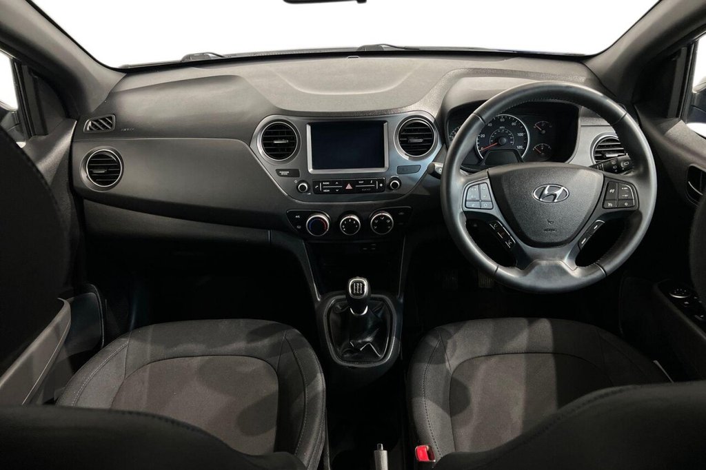 Used Hyundai i10 2018 for sale - 78056605: Photo 12