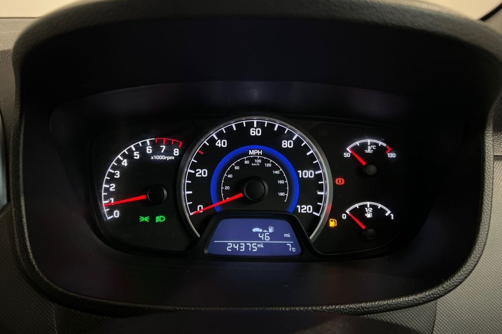 Used Hyundai i10 2018 for sale - 78056605: Photo 14