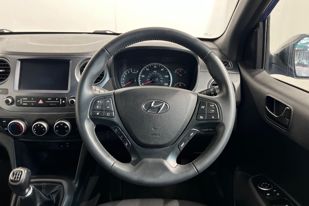 Used Hyundai i10 2018 for sale - 78056605: Photo 15