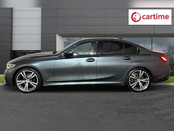 Used BMW 3 Series 2019 for sale - 77583195: Photo