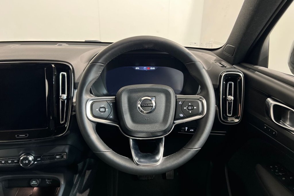 Used Volvo XC40 2022 for sale - 77588231: Photo 25