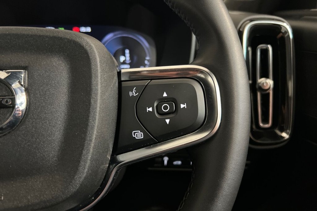 Used Volvo XC40 2022 for sale - 77588231: Photo 27