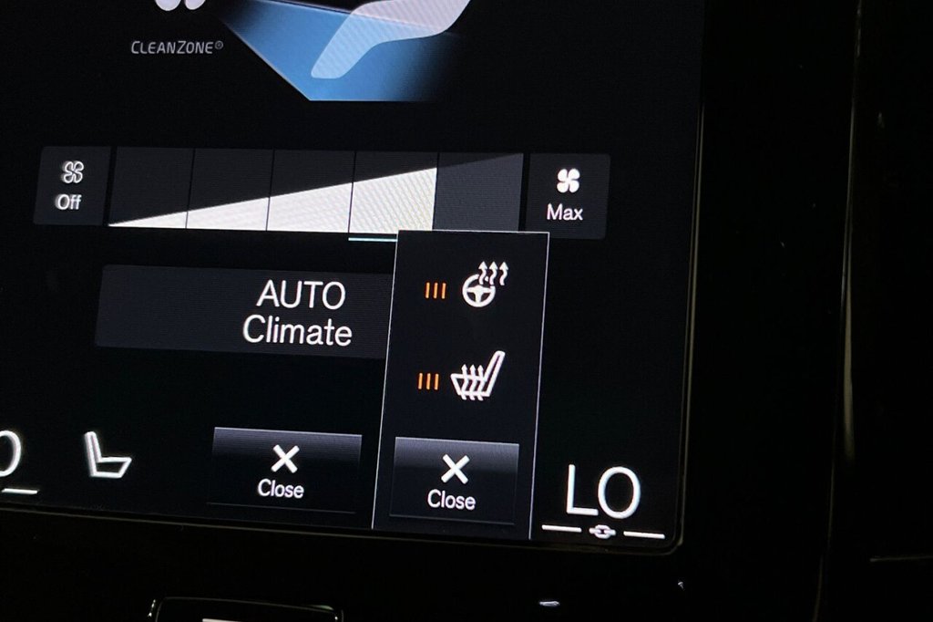 Used Volvo XC40 2022 for sale - 77588231: Photo 35