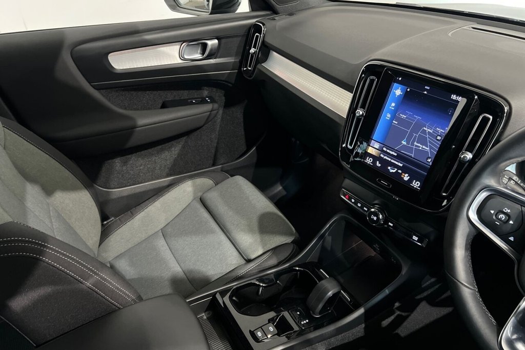 Used Volvo XC40 2022 for sale - 77588231: Photo 36