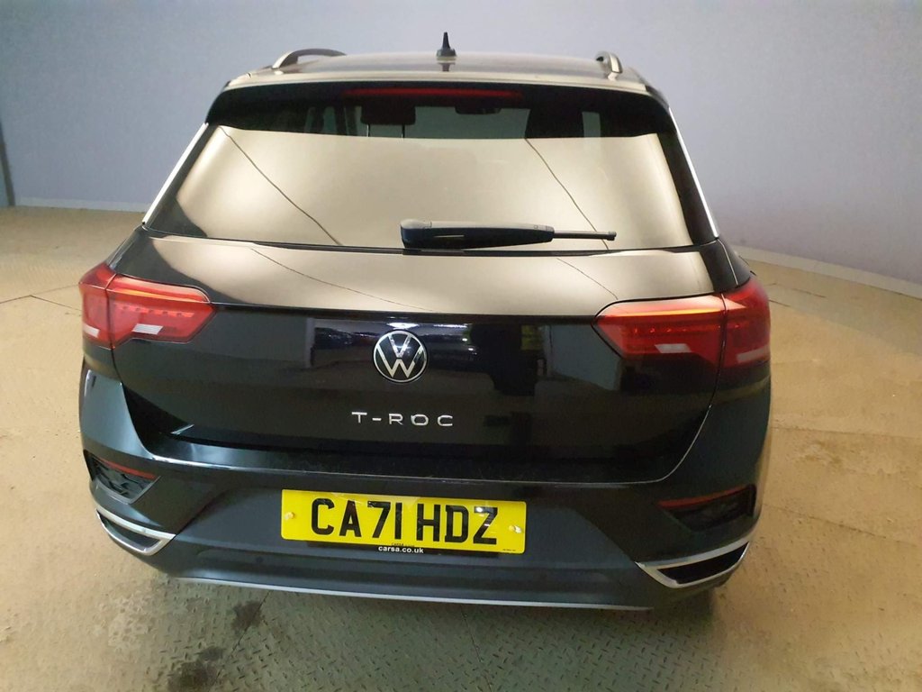 Used Volkswagen T-Roc 2021 for sale - 77905189: Photo 2