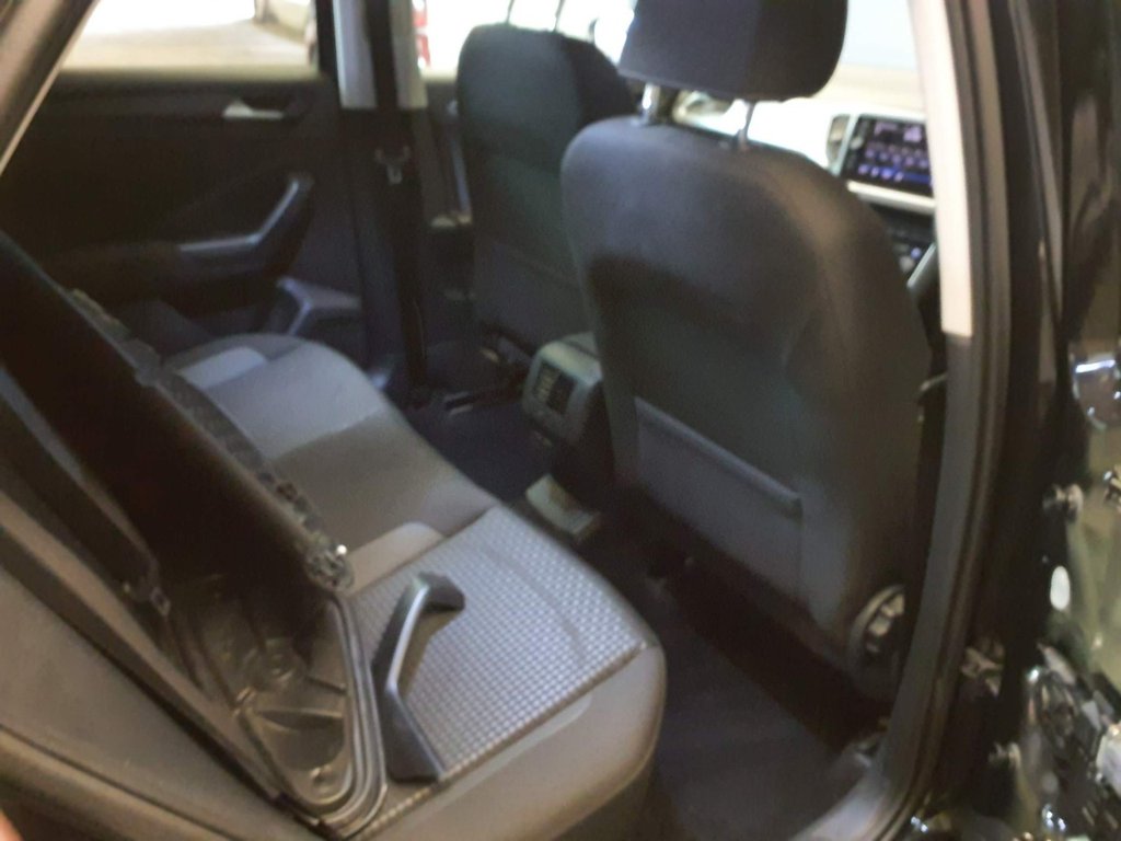 Used Volkswagen T-Roc 2021 for sale - 77905189: Photo 8