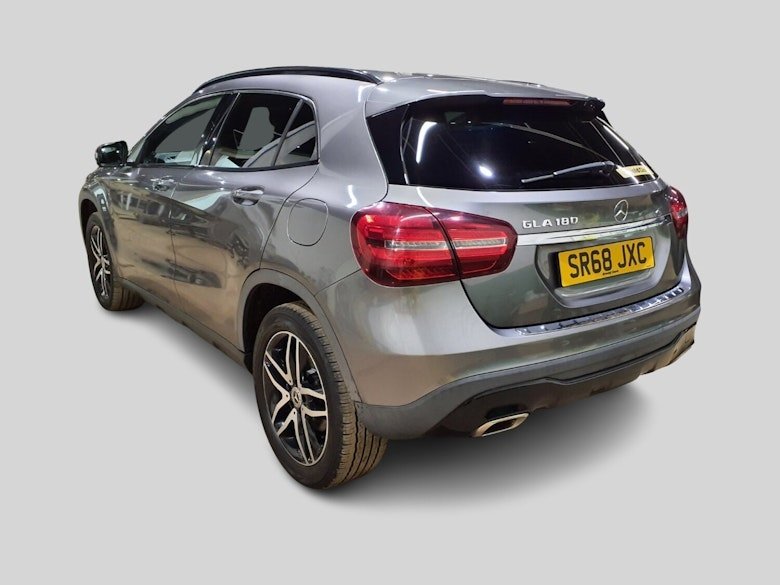 Used Mercedes-Benz GLA 2018 for sale - 78030353: Photo 5