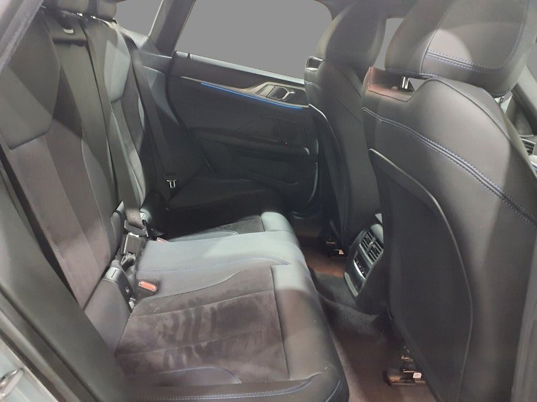 Used BMW i4 2023 for sale - 77880049: Photo 7