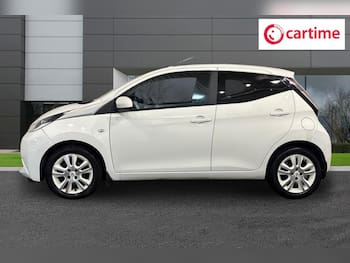 Used Toyota AYGO 2015 for sale - 79722489: Photo