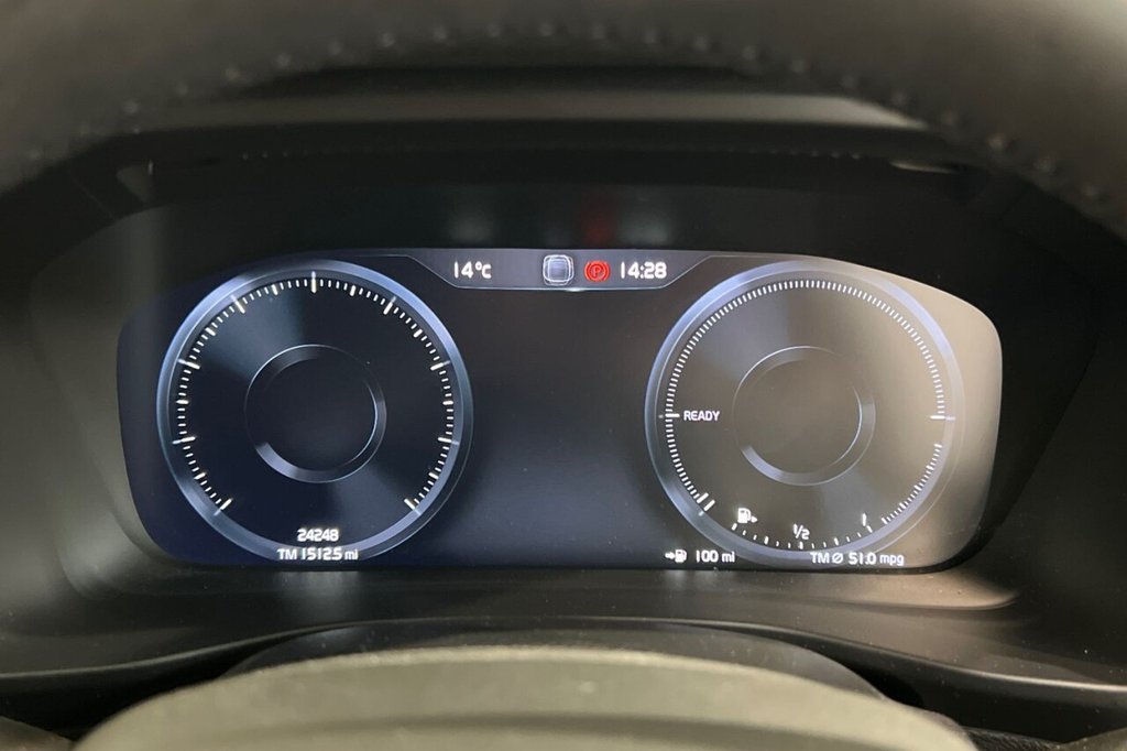 Used Volvo XC40 2022 for sale - 77952398: Photo 14