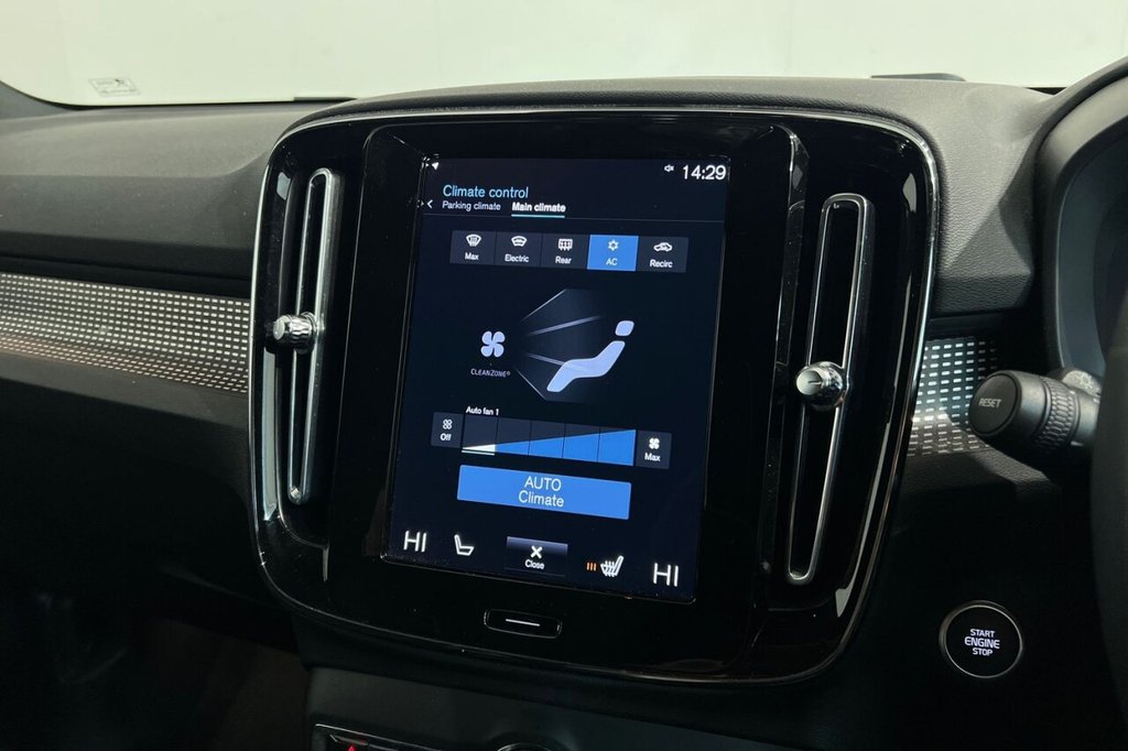 Used Volvo XC40 2022 for sale - 77952398: Photo 21