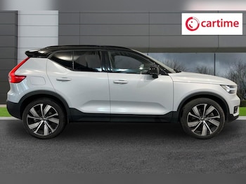 Used Volvo XC40 2022 for sale - 77952398: Photo