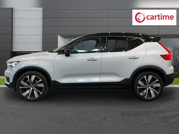 Used Volvo XC40 2022 for sale - 77952398: Photo