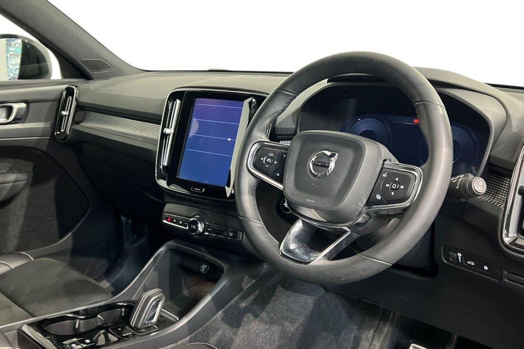 Used Volvo XC40 2022 for sale - 77952398: Photo 9