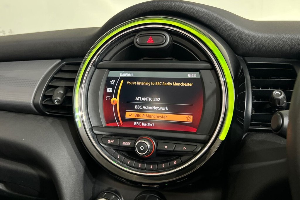 Used MINI Convertible 2019 for sale - 75716749: Photo 28