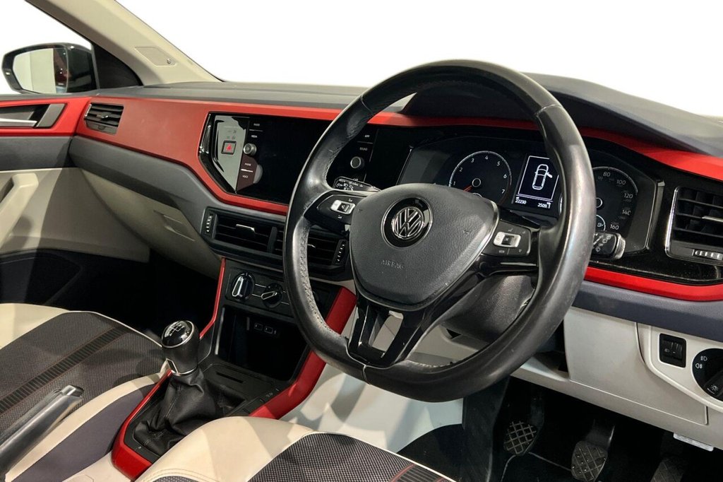 Used Volkswagen Polo 2019 for sale - 76768092: Photo 9