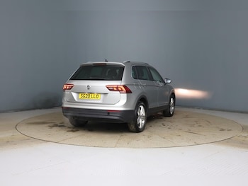 Used Volkswagen Tiguan 2020 for sale - 77667763: Photo