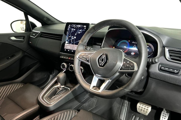 Used Renault Clio 2024 for sale - 75625008: Photo 9