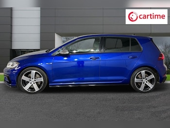 Used Volkswagen Golf 2019 for sale - 75456776: Photo