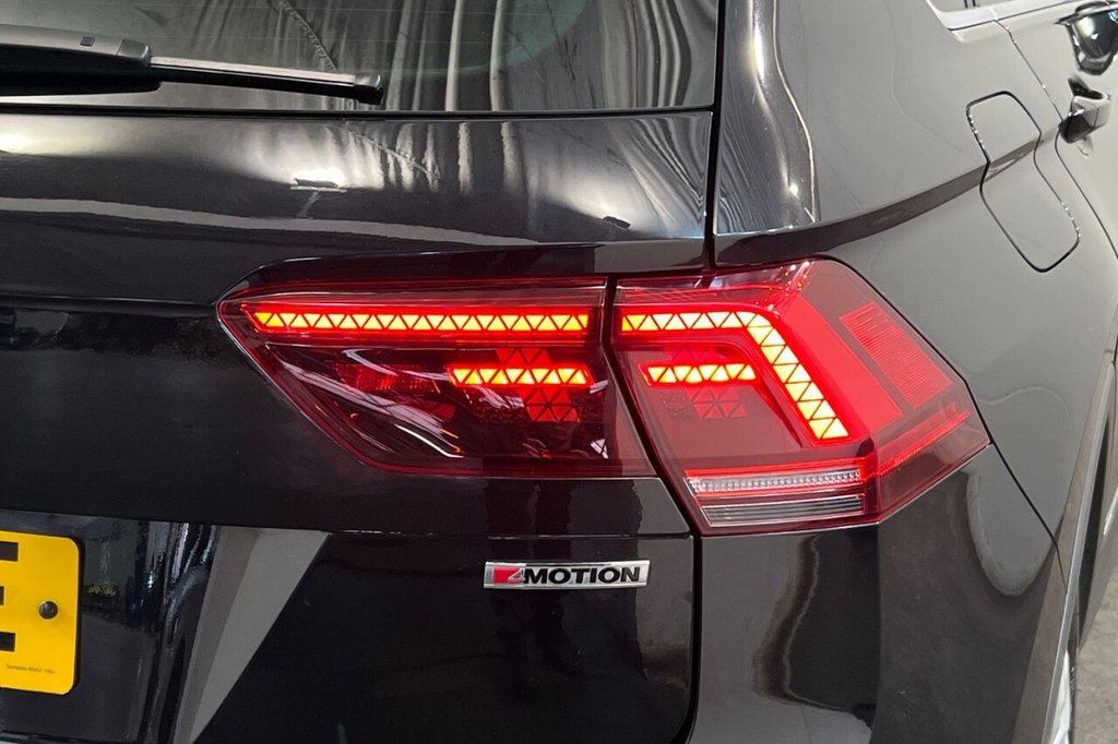 Used Volkswagen Tiguan 2020 for sale - 76229010: Photo 42