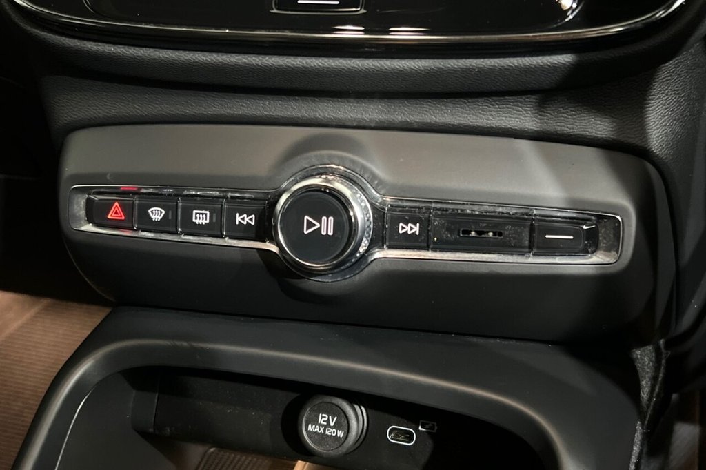 Used Volvo C40 2022 for sale - 76470049: Photo 34