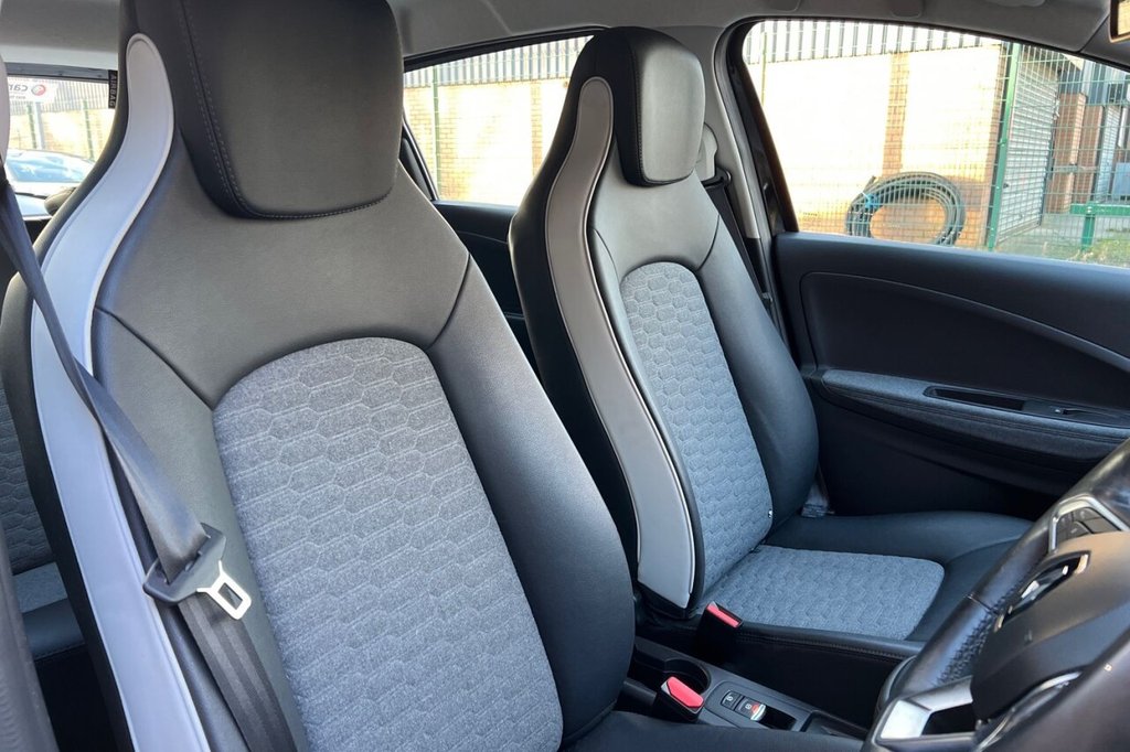 Used Renault Zoe 2022 for sale - 76999170: Photo 22
