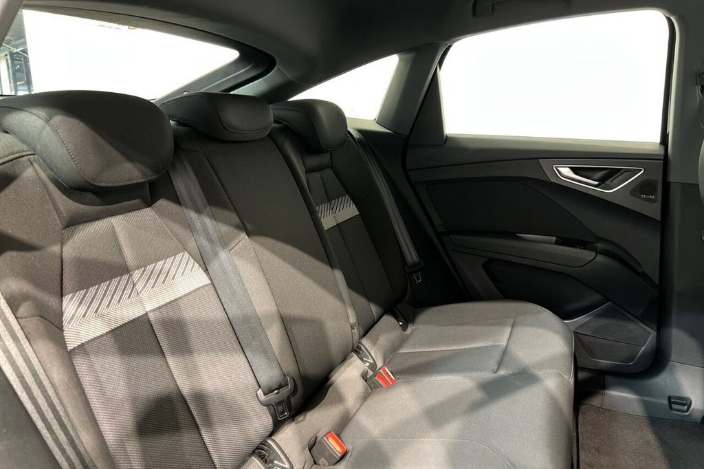 Used Audi Q4 e-tron 2022 for sale - 77293175: Photo 23