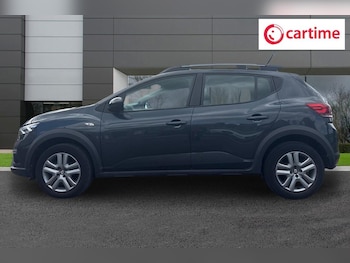 Used Dacia Sandero Stepway 2021 for sale - 78725831: Photo