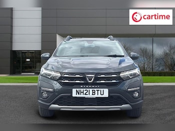 Used Dacia Sandero Stepway 2021 for sale - 78725831: Photo